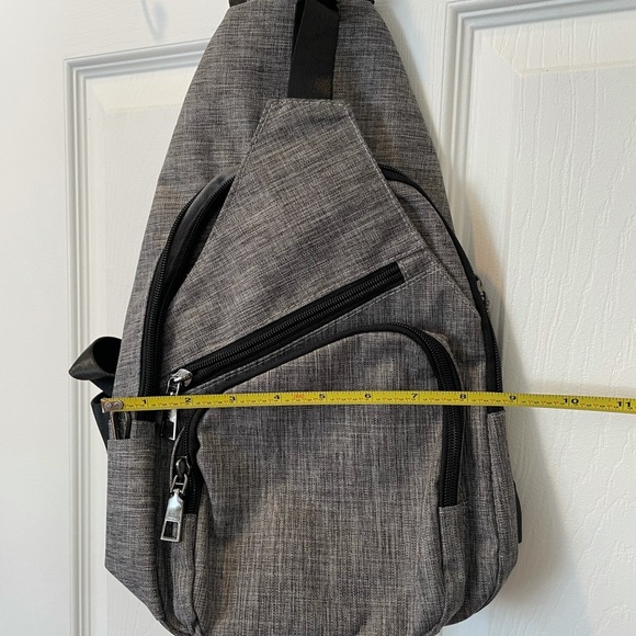 Gray canvas crossbody bag / purse. - Picture 2 of 6